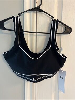 Alo Airbrush Heart Throb Bra